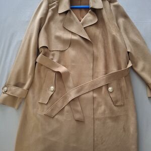Elegant Tan Women's Trench Coat